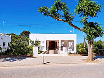 IMG-20230509-WA0008.jpg Venta de casa con terraza en Formentera