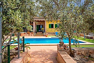 Foto Venta de casa con piscina y terraza en SA TORRE (Llucmajor), Llucmajor (Campo)